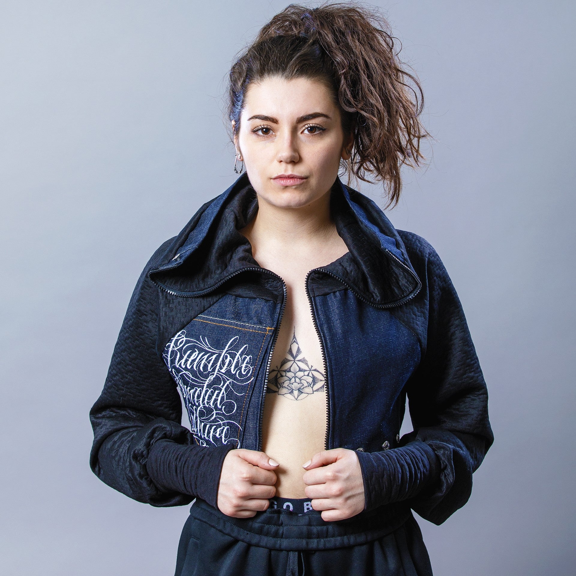 Vagarumble model femme zip