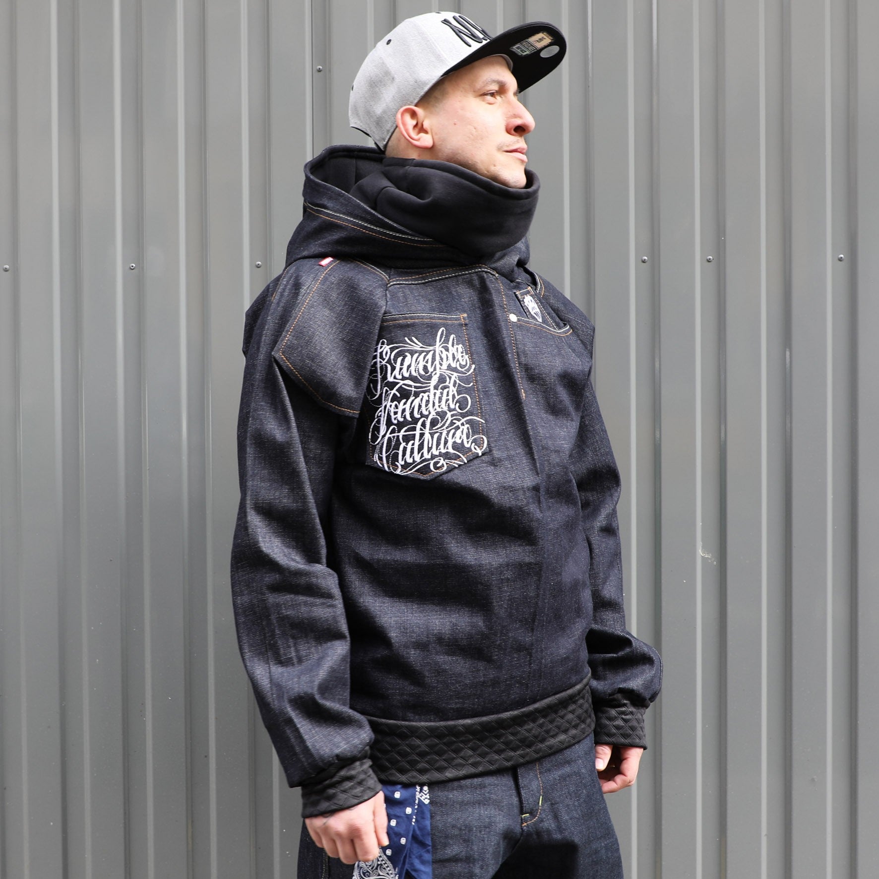 Vagarumble model capuche jean