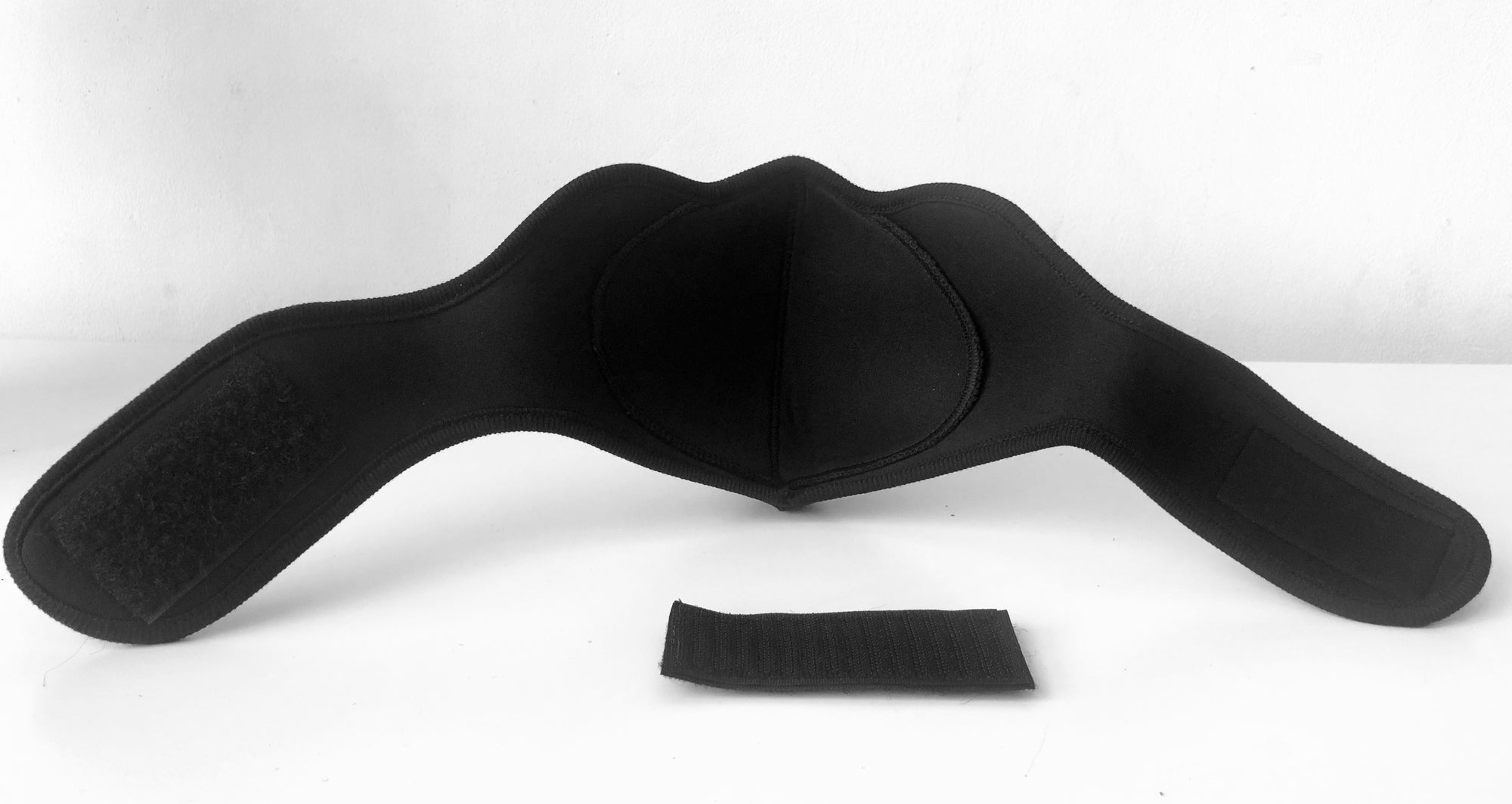 Masque uni noir Néoprene